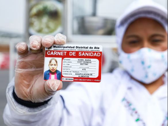 Cómo tramitar carnet de sanidad en Perú