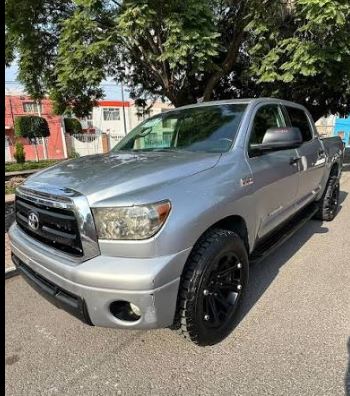 Cuánto cuesta legalizar una Toyota Tundra en México