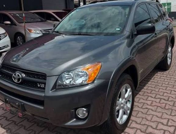 Cuánto cuesta legalizar una Toyota RAV4
